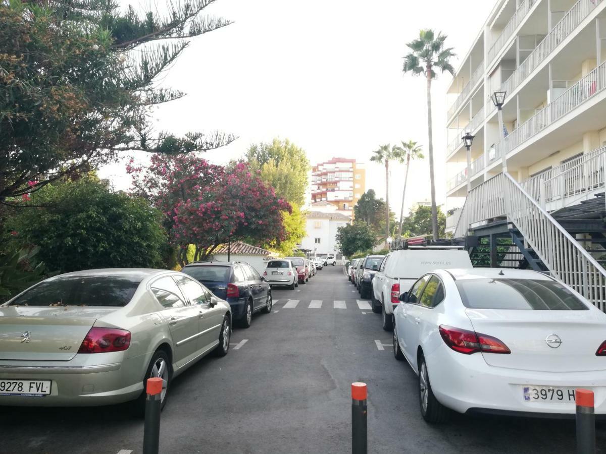 Apartament Carihuela Park Palace Torremolinos Zewnętrze zdjęcie